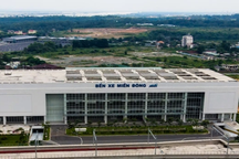 Khẩn trương sửa đường quanh khu vực Bến xe miền Đông mới