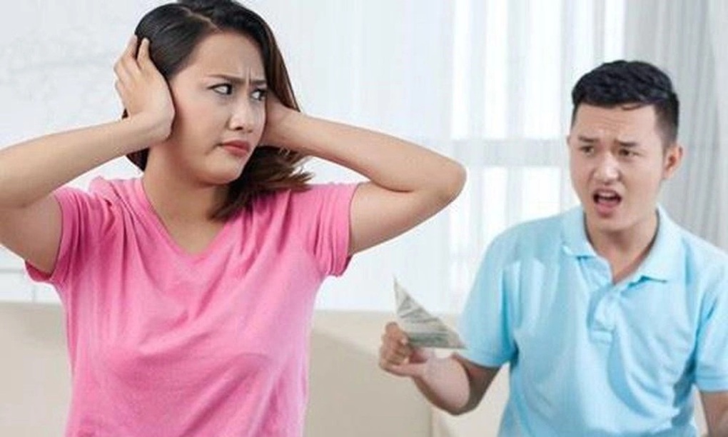 Tôi bị anh em, bạn bè chế giễu chỉ vì... không cho ai vay quá 5 triệu đồng - 1 Tôi bị anh em, bạn bè chế giễu chỉ vì... không cho ai vay quá 5 triệu đồng - 1