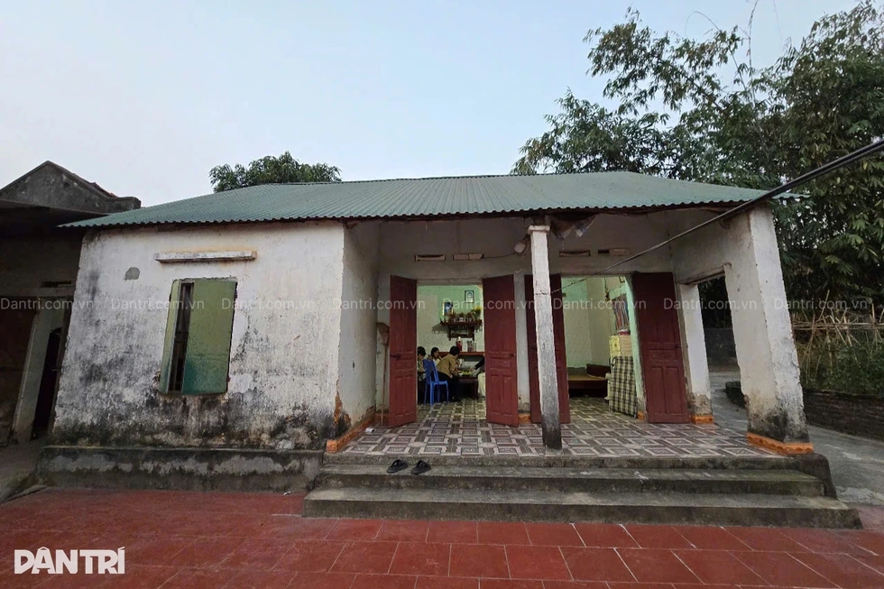 Nụ cười hạnh phúc của người mẹ góa trong tổ ấm vững chãi - 2 Nụ cười hạnh phúc của người mẹ góa trong tổ ấm vững chãi - 2