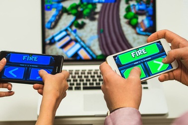 Sử dụng phương tiện điện tử nhiều khiến thiếu niên chậm phát triển trí tuệ