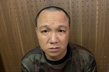 Đi xe máy từ Hải Phòng vào Thanh Hóa cướp điện thoại bạn gái