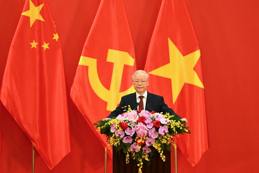 Hai Tổng Bí thư giao lưu nhân sỹ hữu nghị và thế hệ trẻ Việt - Trung - 4 Hai Tổng Bí thư giao lưu nhân sỹ hữu nghị và thế hệ trẻ Việt - Trung - 4