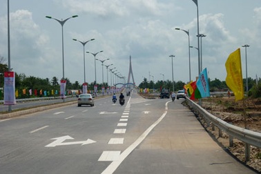 Bắt đầu thu phí qua cầu Cần Thơ từ ngày 15/9