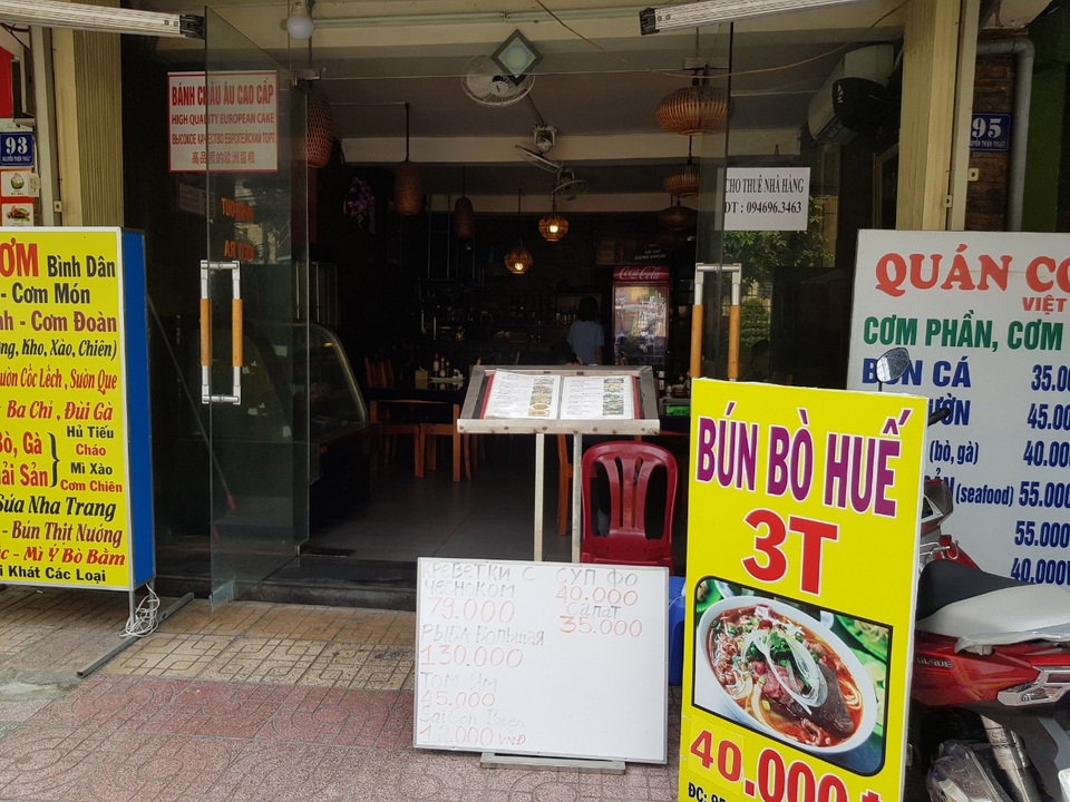 “Làn sóng” trả mặt bằng ở phố du lịch Nha Trang do dịch Covid-19 - 3 “Làn sóng” trả mặt bằng ở phố du lịch Nha Trang do dịch Covid-19 - 3