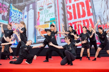 Sắc màu đa văn hóa tại Lễ hội Quốc tế Trường BIS Hà Nội