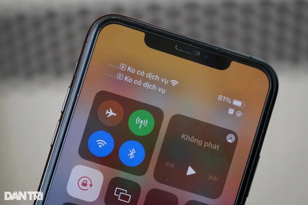 Hàng loạt thuê bao MobiFone bỗng dưng mất sóng, không thể liên lạc được - 1 Hàng loạt thuê bao MobiFone bỗng dưng mất sóng, không thể liên lạc được - 1