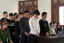 Lĩnh án chung thân vì mang kiếm đi đòi nợ hộ gây chết người