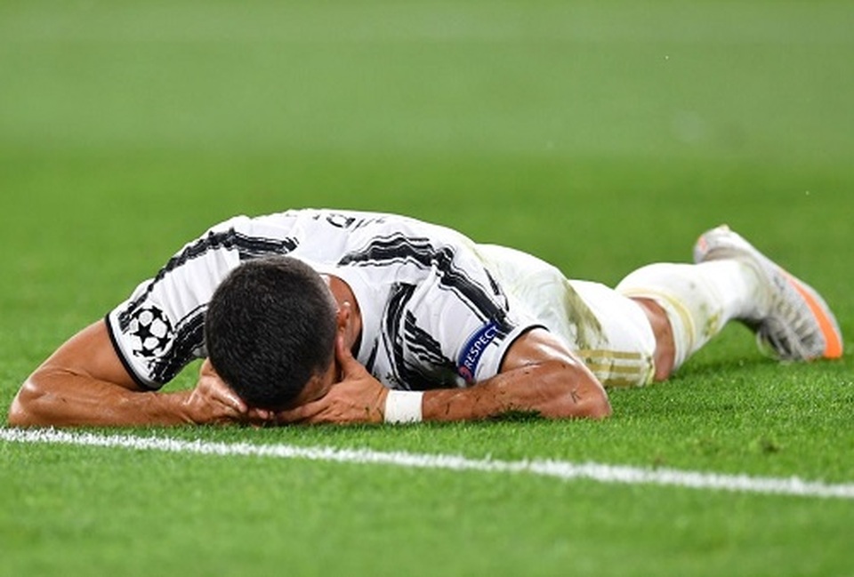 C.Ronaldo lập cú đúp, Juventus vẫn ngậm ngùi chia tay Champions League - 7 C.Ronaldo lập cú đúp, Juventus vẫn ngậm ngùi chia tay Champions League - 7