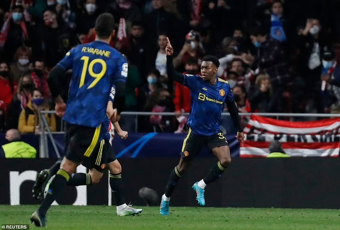 Elanga đi vào lịch sử sau bàn thắng cứu rỗi Man Utd - 3 Elanga đi vào lịch sử sau bàn thắng cứu rỗi Man Utd - 3