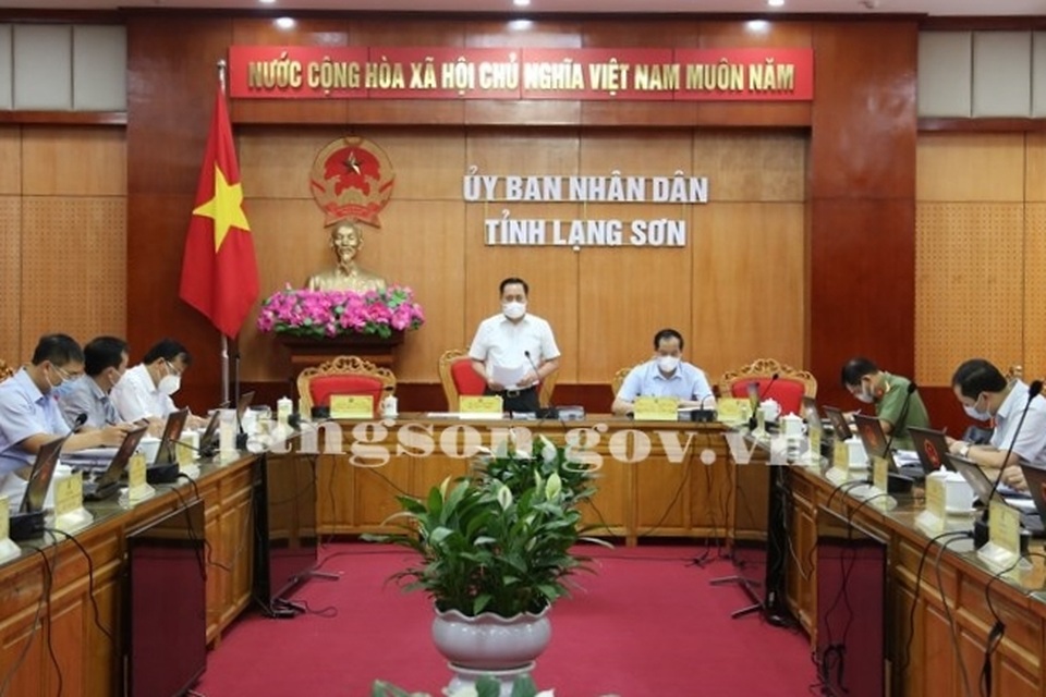 Xuất hiện ổ dịch tại ngân hàng, Lạng Sơn giãn cách xã hội huyện Hữu Lũng - 1 Xuất hiện ổ dịch tại ngân hàng, Lạng Sơn giãn cách xã hội huyện Hữu Lũng - 1