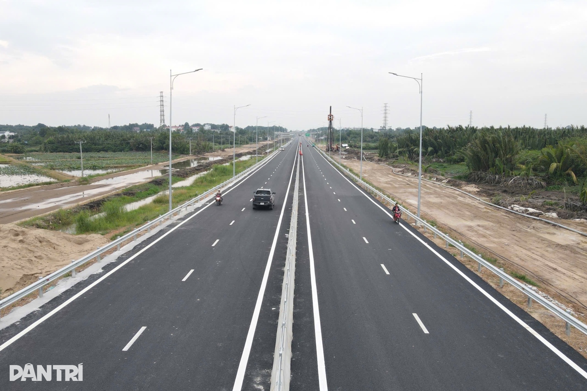 Đoạn Vành đai 3 nối TPHCM với Đồng Nai chính thức thông xe - 3 Đoạn Vành đai 3 nối TPHCM với Đồng Nai chính thức thông xe - 3