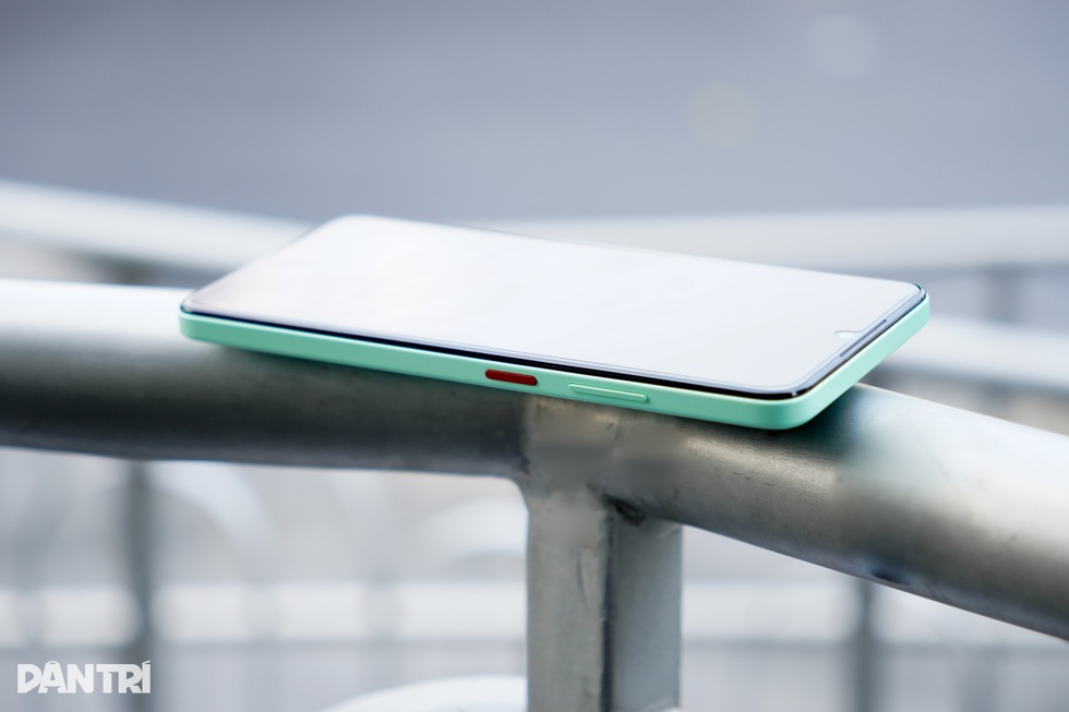 Đánh giá chi tiết Nubia V70 Max sau một tuần sử dụng - 3