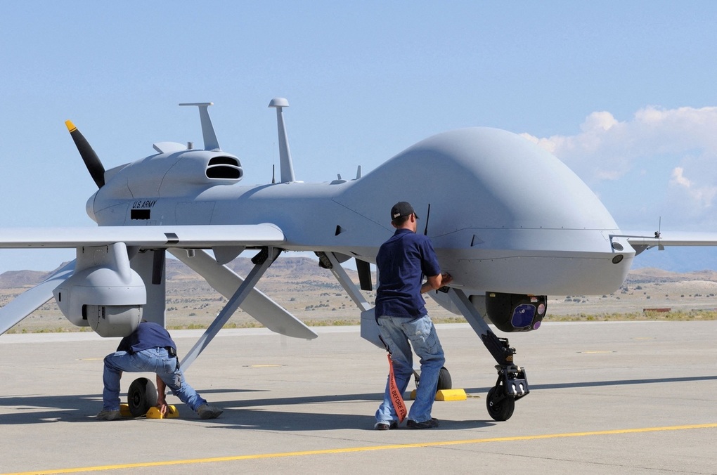 Lý do khiến Mỹ tạm dừng bán UAV Đại bàng xám cho Ukraine - 1 Lý do khiến Mỹ tạm dừng bán UAV Đại bàng xám cho Ukraine - 1