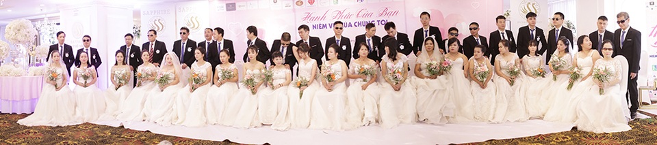 Xúc động đám cưới tập thể của 21 cặp đôi khiếm thị tại Hà Nội - 2 Xúc động đám cưới tập thể của 21 cặp đôi khiếm thị tại Hà Nội - 2