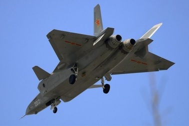 Trung Quốc thử nghiệm tiêm kích tàng hình J-20 số hiệu 2013