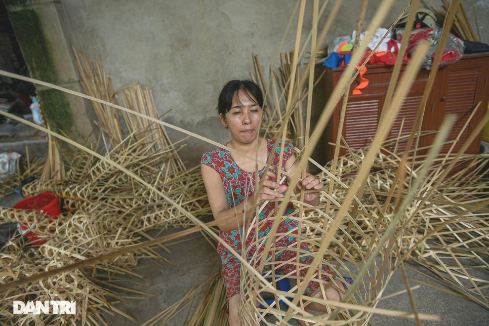 Ngôi làng kiếm sống nhờ cõi âm thất thu vì dịch Covid-19 - 6 Ngôi làng kiếm sống nhờ cõi âm thất thu vì dịch Covid-19 - 6