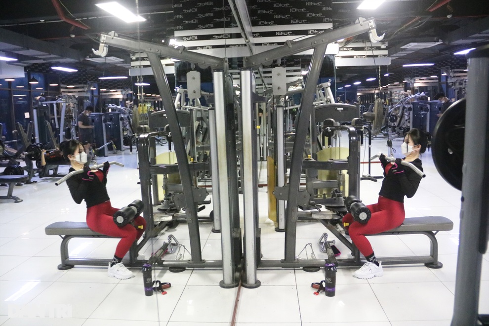 Nhiều phòng gym ở Hà Nội rón rén mở cửa, hạn chế nhận học viên mới - 13 Nhiều phòng gym ở Hà Nội rón rén mở cửa, hạn chế nhận học viên mới - 13