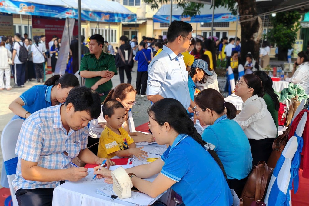 Có được hưởng trợ cấp thất nghiệp trước khi xin nghỉ hưu sớm? - 1 Có được hưởng trợ cấp thất nghiệp trước khi xin nghỉ hưu sớm? - 1