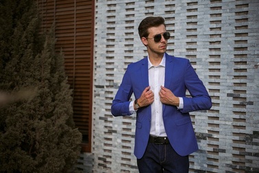 Đổi mới phong cách thời trang Suit với họa tiết kẻ caro cùng VULCANO