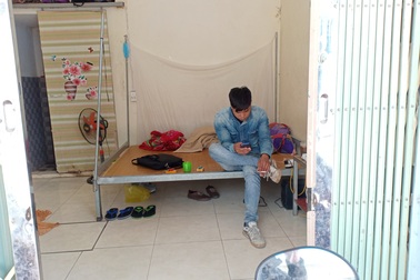 Lao động ngoại tỉnh gian nan tìm phòng trọ dịp cuối năm