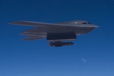 Mỹ chế tạo siêu vũ khí mới kế nhiệm bom phi hạt nhân mạnh nhất GBU-57