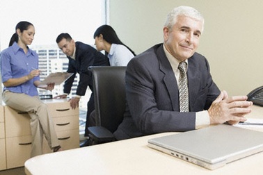 Những vị sếp mang họ “Hứa”