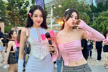 Khách Việt săn tour rẻ, chi 15 triệu đồng sang Bangkok xem Tóc Tiên diễn