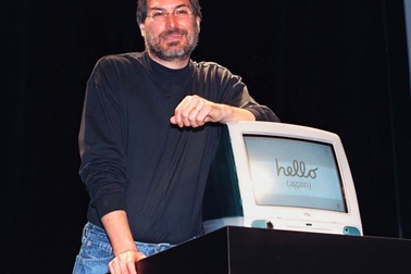 Steve Jobs mất việc và rồi lại trở thành huyền thoại của Apple như thế nào?