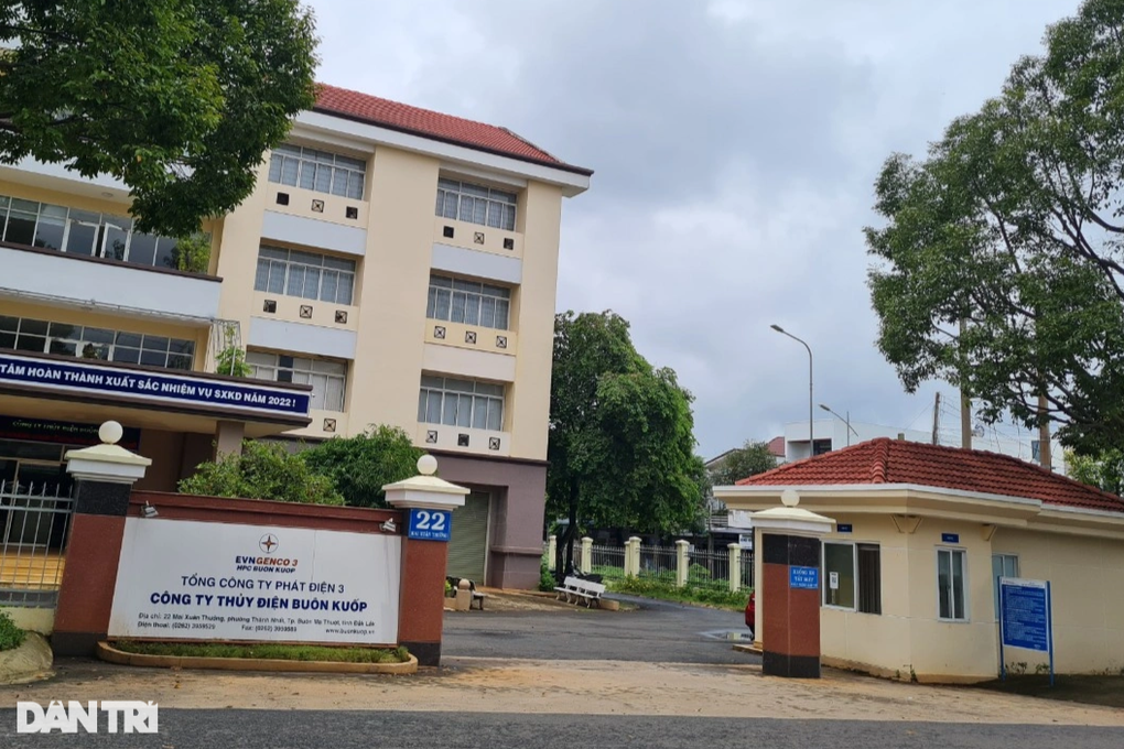 Vụ 10 năm dài cổ chờ thi hành án: Đùn đẩy trách nhiệm vòng quanh! - 2 Vụ 10 năm dài cổ chờ thi hành án: Đùn đẩy trách nhiệm vòng quanh! - 2