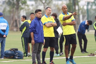 Ryan Giggs âm thầm trở lại Việt Nam