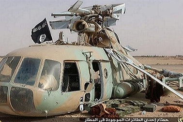 Syria giữ vững sân bay T4, đánh thông đường nối với al-Qaryatayn