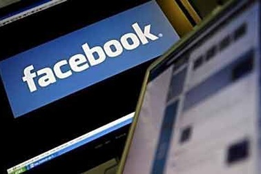 Gắn “thương hiệu” cho tài khoản Facebook