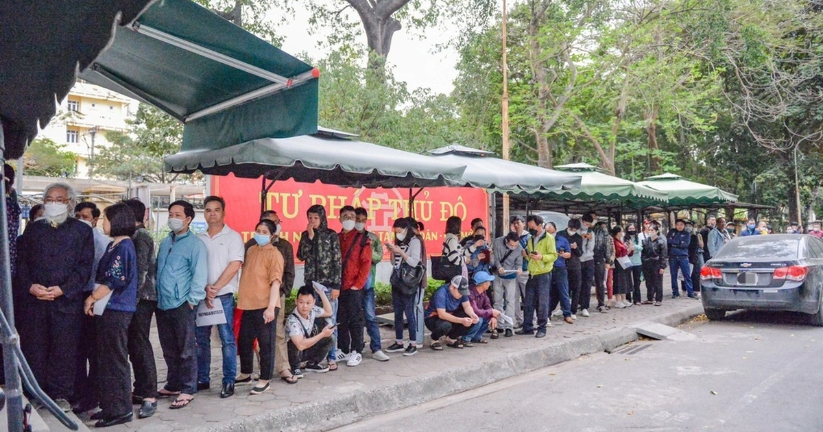 View - Hà Nội và Thừa Thiên Huế cấp phiếu lý lịch tư pháp trên VNeID từ ngày 22/4 | Báo Dân trí