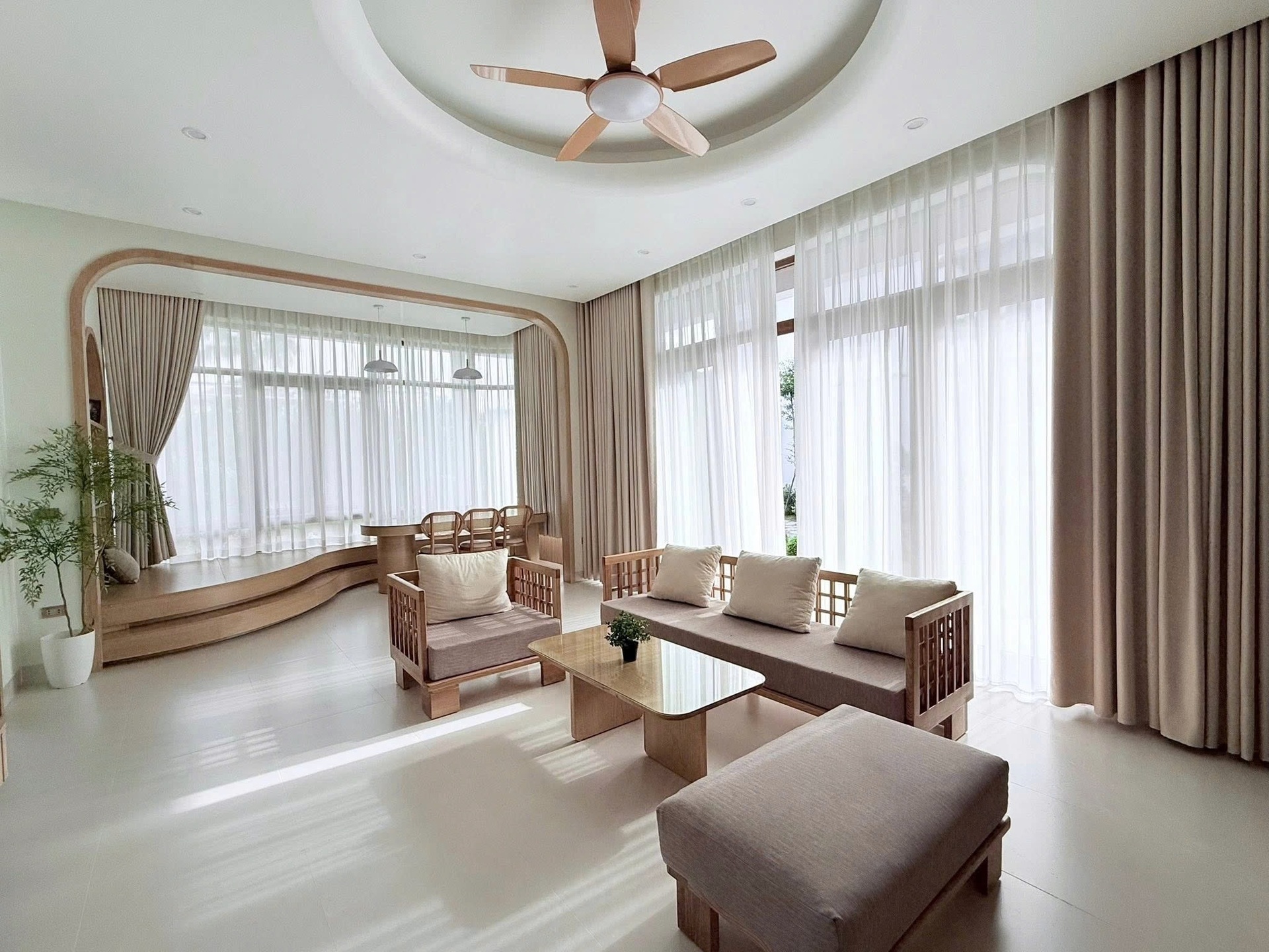 Vợ chồng ở Hà Nội bỏ phố về làng xây nhà vườn 3 tỷ đồng đẹp như resort - 3 Vợ chồng ở Hà Nội bỏ phố về làng xây nhà vườn 3 tỷ đồng đẹp như resort - 3