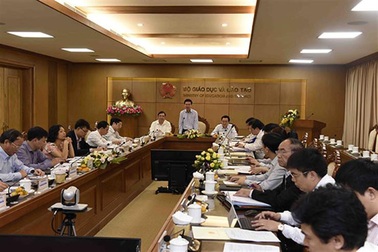 Tăng cường đưa nội dung phòng, chống tham nhũng vào dạy trong nhà trường