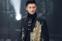 Tạ Đình Phong lại bị chỉ trích là người cha vô tâm