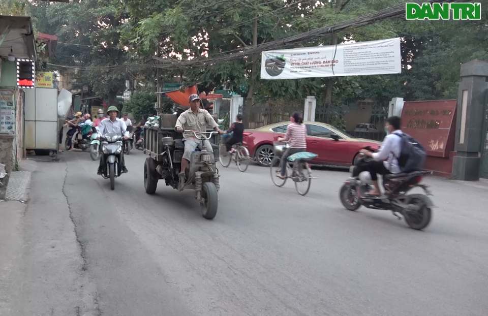 Kinh hãi cảnh công nông “ăn gà” lộng hành ở ngoại thành Hà Nội - 9 Kinh hãi cảnh công nông “ăn gà” lộng hành ở ngoại thành Hà Nội - 9