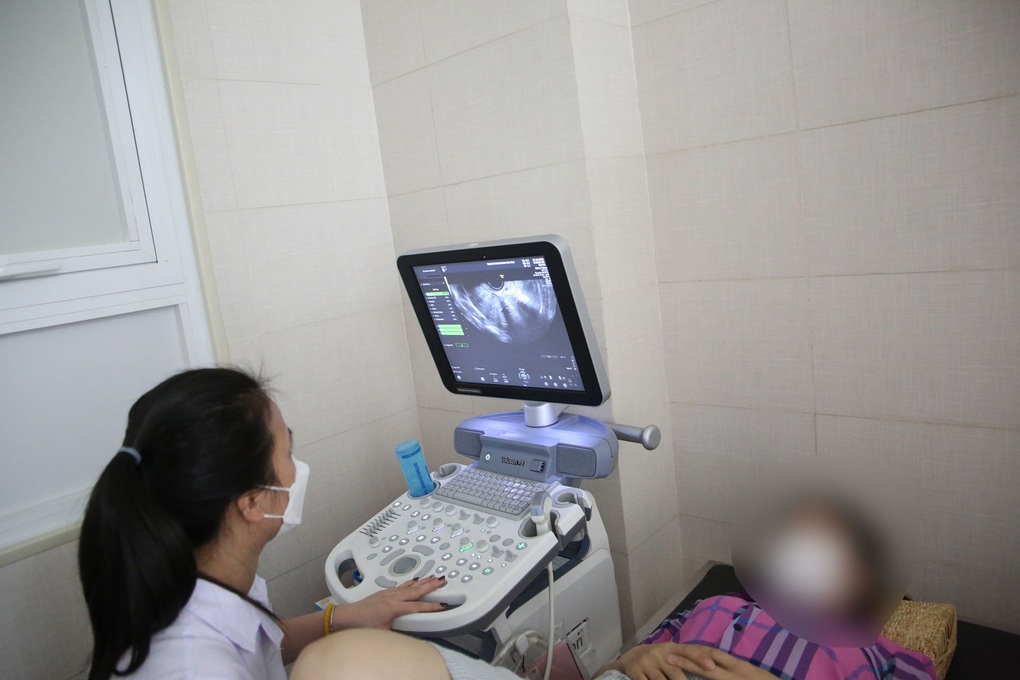 Phát hiện ung thư cổ tử cung nhờ khám sức khỏe định kỳ - 1 Phát hiện ung thư cổ tử cung nhờ khám sức khỏe định kỳ - 1