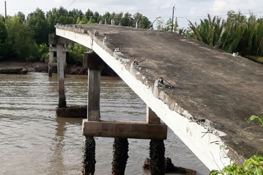 Đề nghị xử lý đơn vị thi công cắt xén công trình đường giao thông