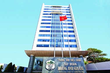 Cổ phiếu bị bán tháo, bầu Đức hứa không “trễ hẹn”