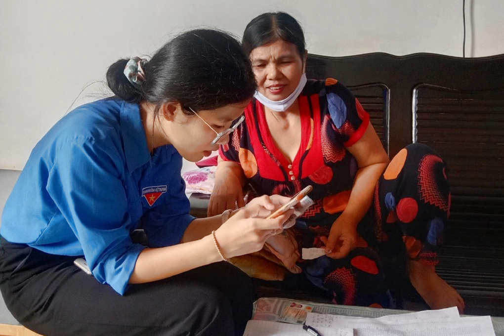 Thanh niên Bình Định sẵn sàng giúp dân trong mùa mưa bão - 4 Thanh niên Bình Định sẵn sàng giúp dân trong mùa mưa bão - 4