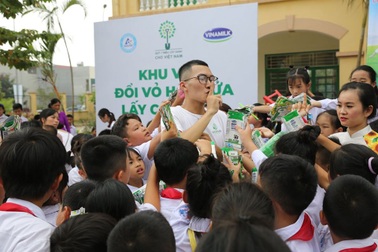 Chàng trai 9x và những “việc tử tế” vì cộng đồng