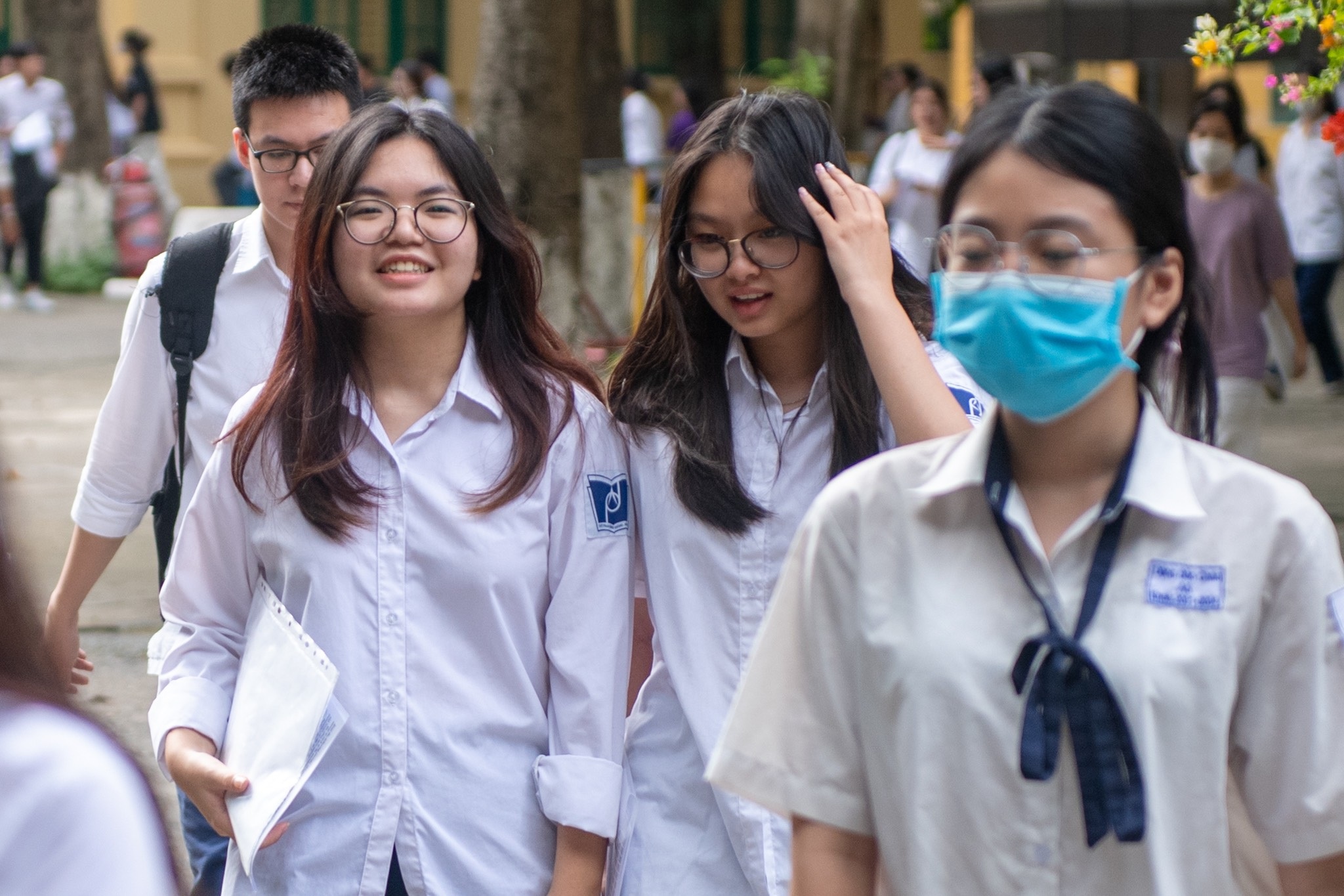 رشتهای با بدترین میانگین امتیاز در سال ۲۰۲۳: کدام داوطلبان نمره ۹ تا ۱۰ میگیرند؟ - ۲ Môn có điểm trung bình thảm nhất 2023: Thí sinh nào sẽ đạt điểm 9-10? - 2