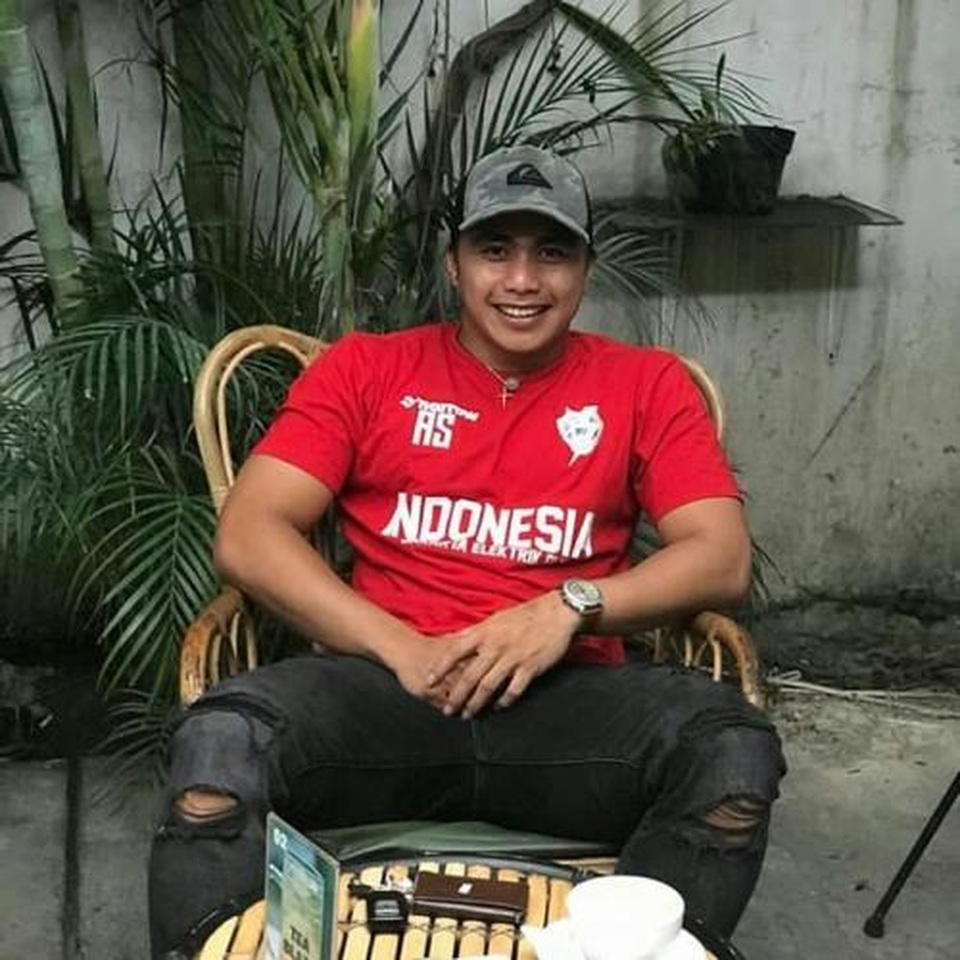 Vận động viên giả gái muốn đổi tên theo... giới tính nam - 3 Vận động viên giả gái muốn đổi tên theo... giới tính nam - 3