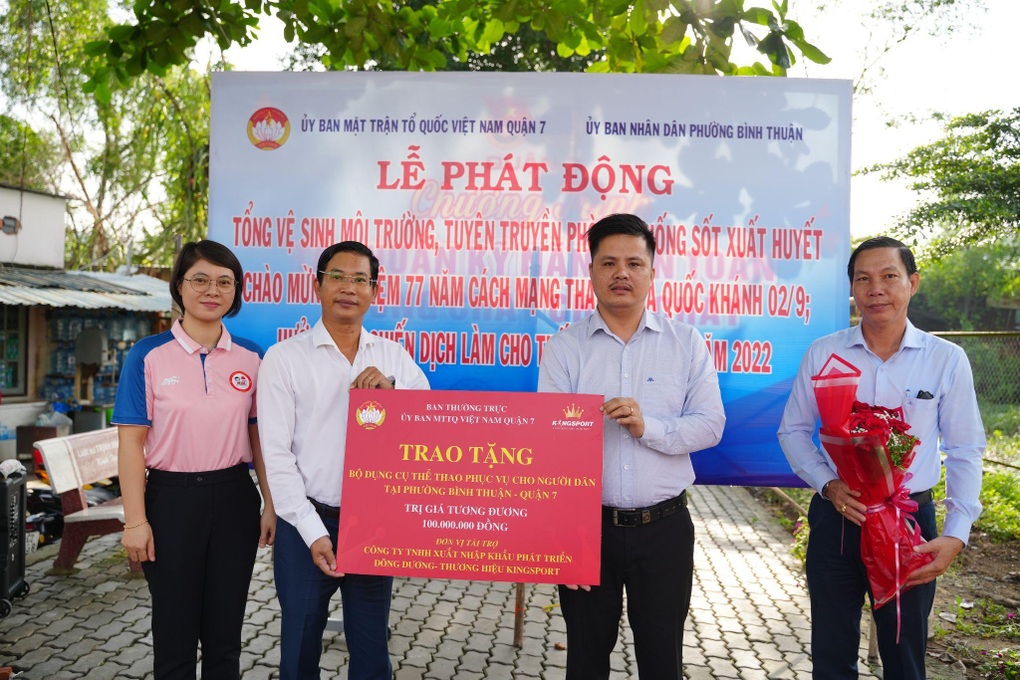Kingsport đóng góp xây dựng khu dân cư sạch - đẹp - khỏe - 2 Kingsport đóng góp xây dựng khu dân cư sạch - đẹp - khỏe - 2