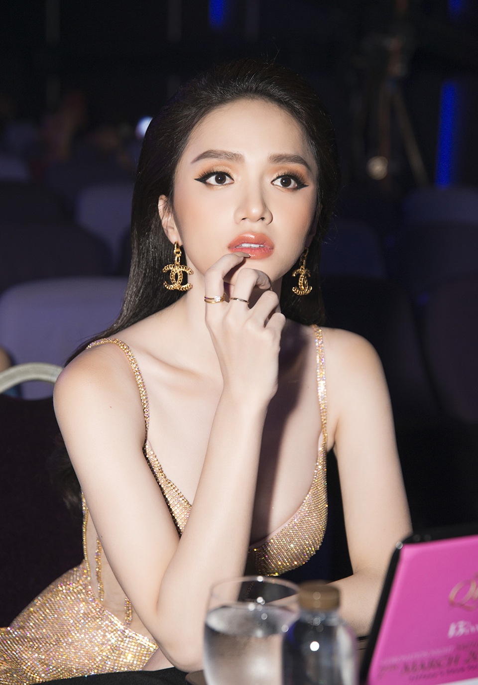 Hương Giang nói gì khi Hoài Sa dừng Top 12 Hoa hậu Chuyển giới Quốc tế? - 3 Hương Giang nói gì khi Hoài Sa dừng Top 12 Hoa hậu Chuyển giới Quốc tế? - 3