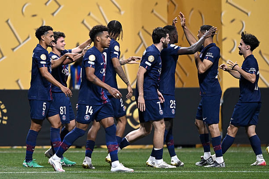 Lionel Messi bất lực, Inter Miami thua thảm PSG - 2 Lionel Messi bất lực, Inter Miami thua thảm PSG - 2
