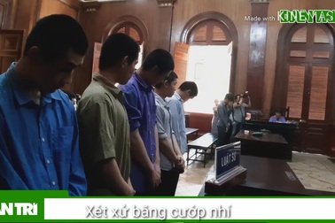 Đại ca nhí tổ chức hàng chục vụ cướp