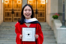 Làm việc tại Liên hợp quốc, nữ sinh Việt luôn hướng về quê nhà