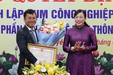 Thái Nguyên: Trao quyết định thành lập 3 cụm công nghiệp, thu hút đầu tư